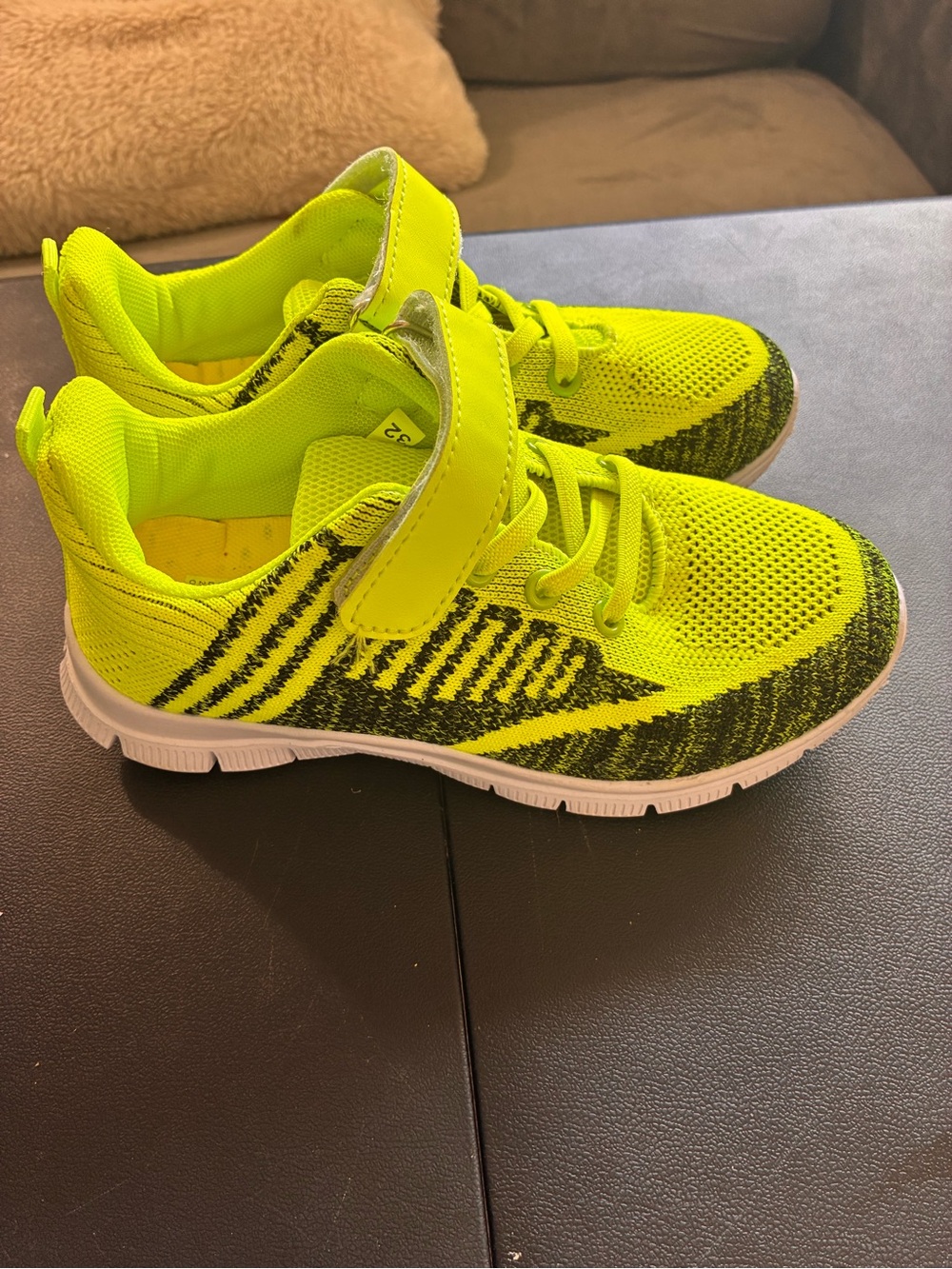 SHEIN Neon Yellow Kids Athletic Sneakers with Black Accent